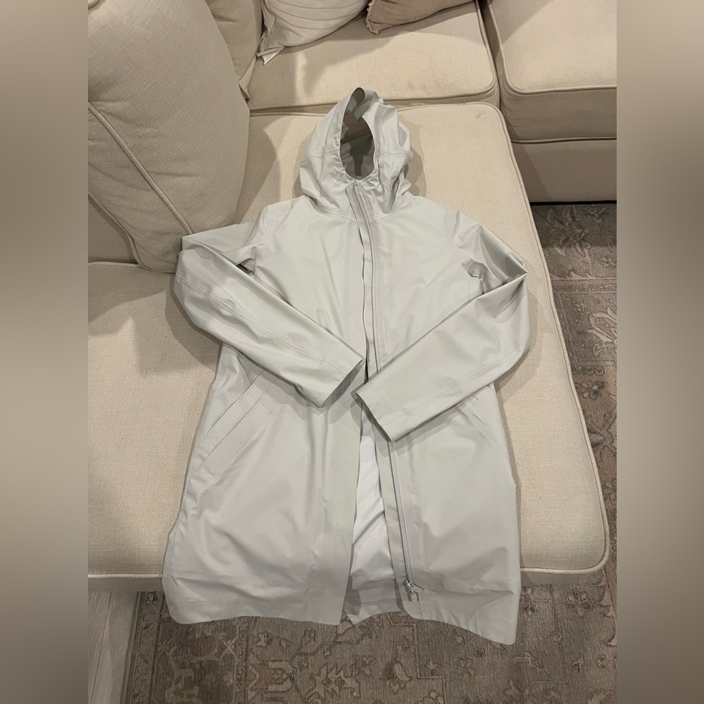 Lululemon Raincoat